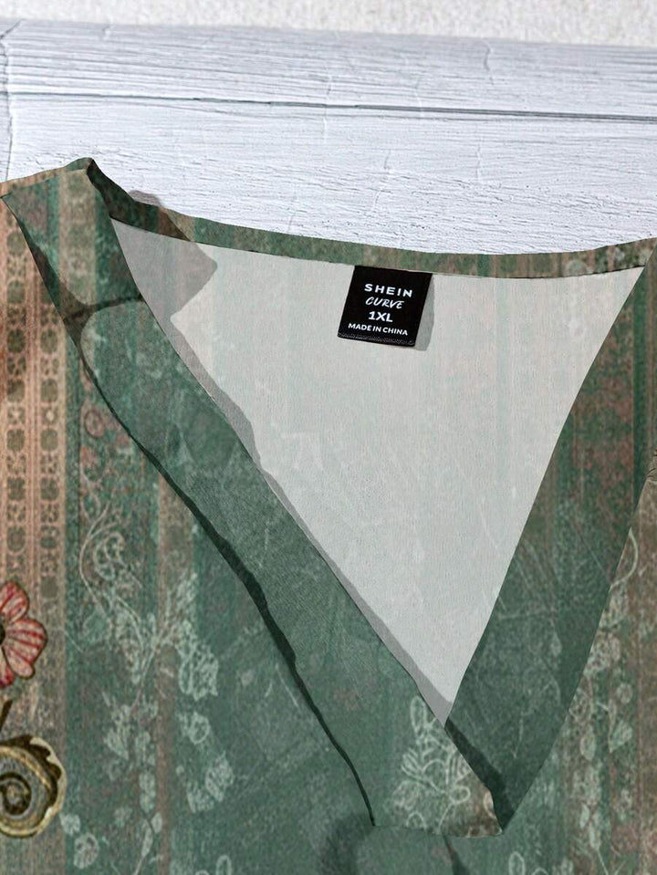 Aveline | Vintage Garden Button Blouse