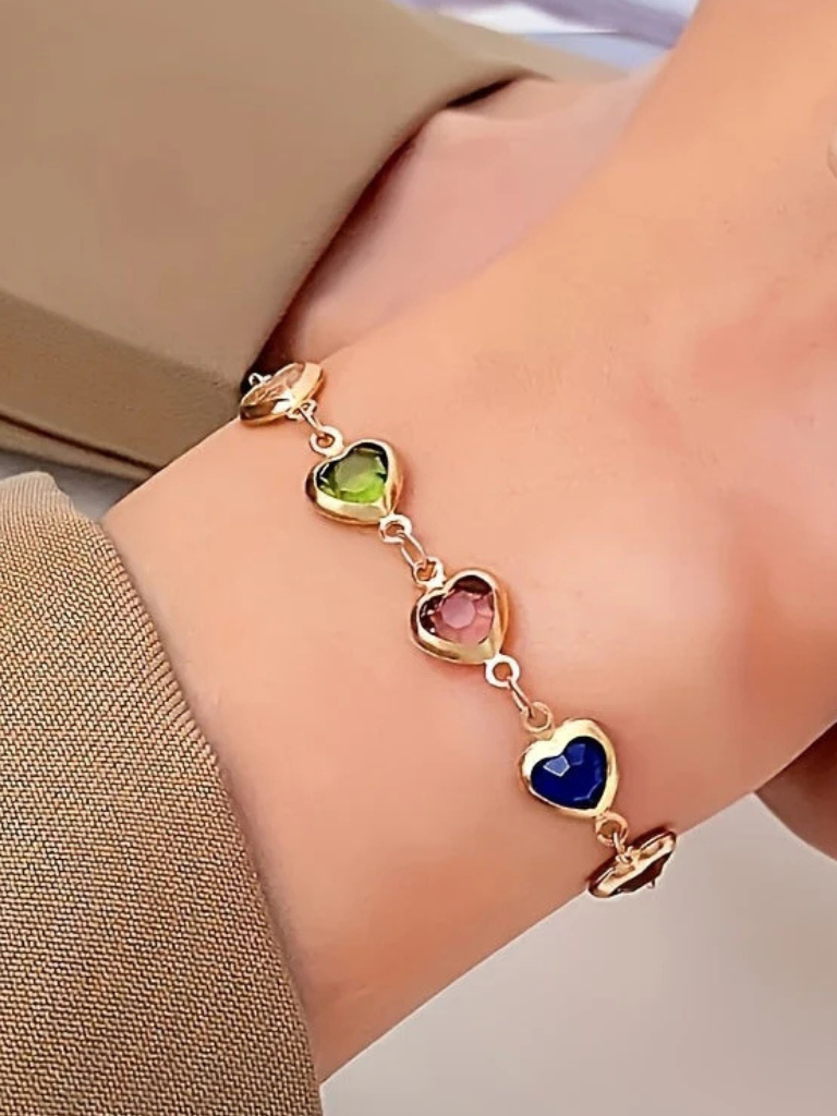Gwen | Heart Link Bracelet