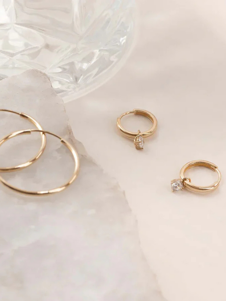 Elaro | Gold Drop Hoops