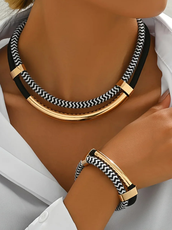 Lisa | Statement Chain Set