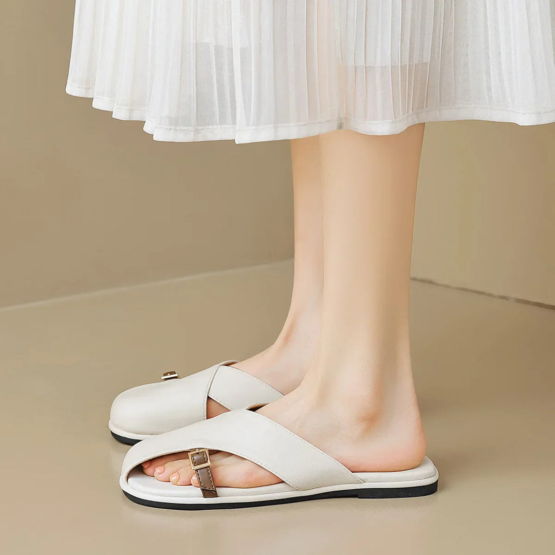 Vienna | Crisscross Sandals
