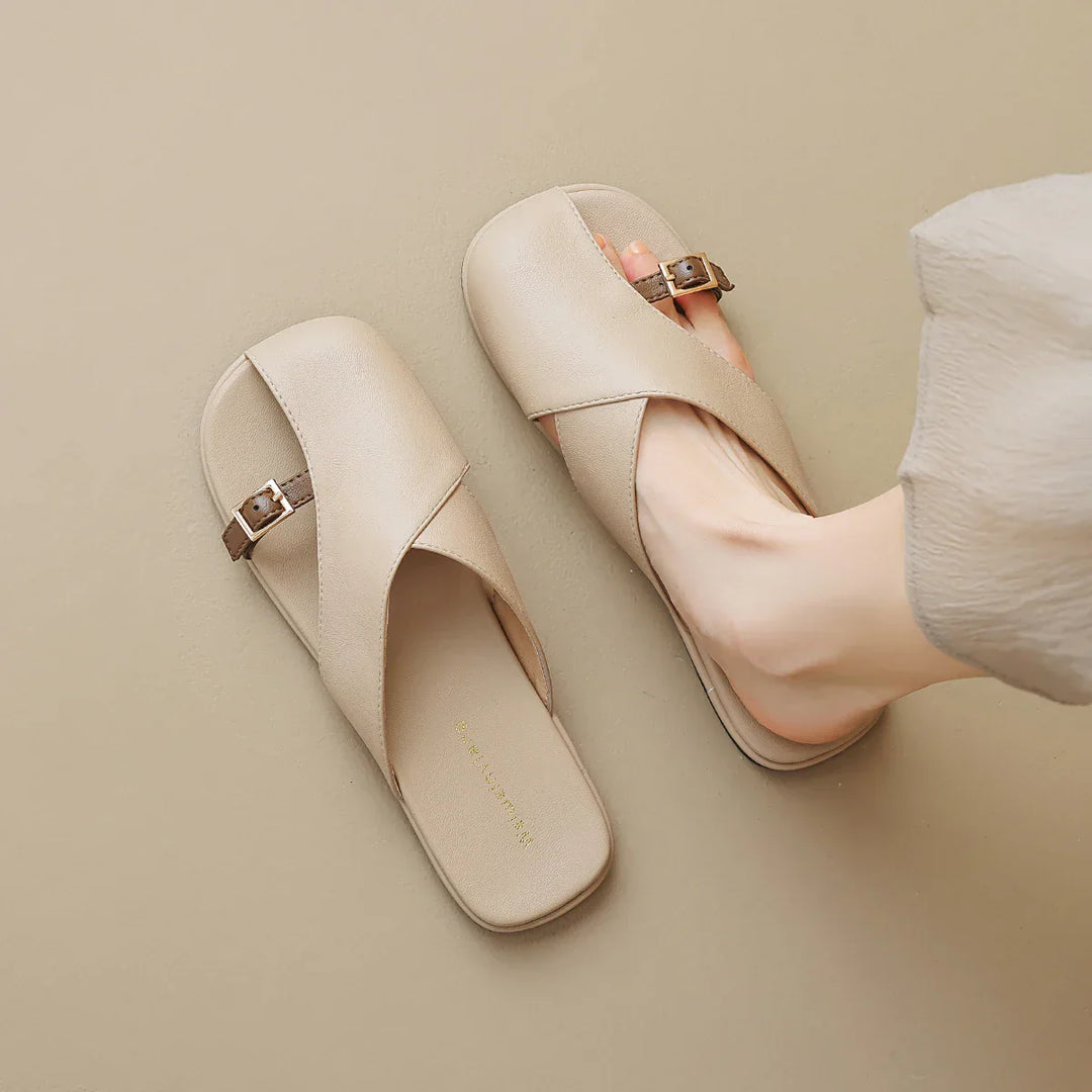 Vienna | Crisscross Sandals