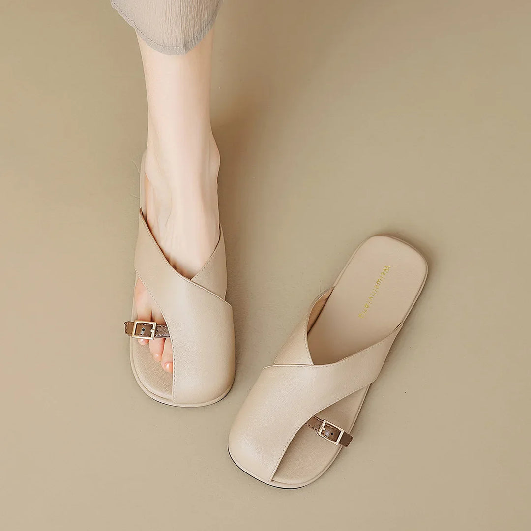 Vienna | Crisscross Sandals